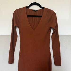 Uniqlo Brown Bodycon Dress V-Neck Long Sleeve